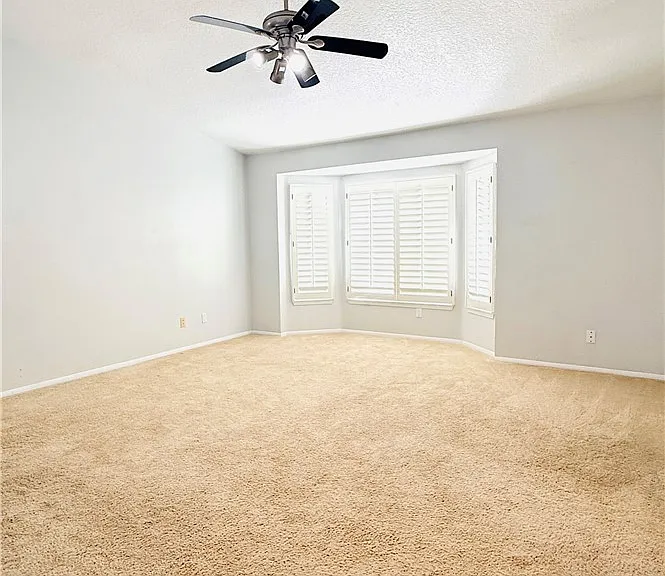 12022 Falcon Crest Way — Photo 35