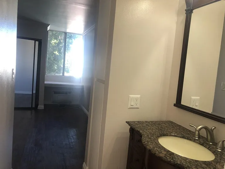 18620 Hatteras St #286 — Photo 10
