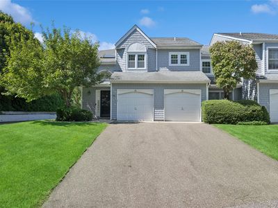 79 Lakebridge Drive S, Kings Park, NY, 11754