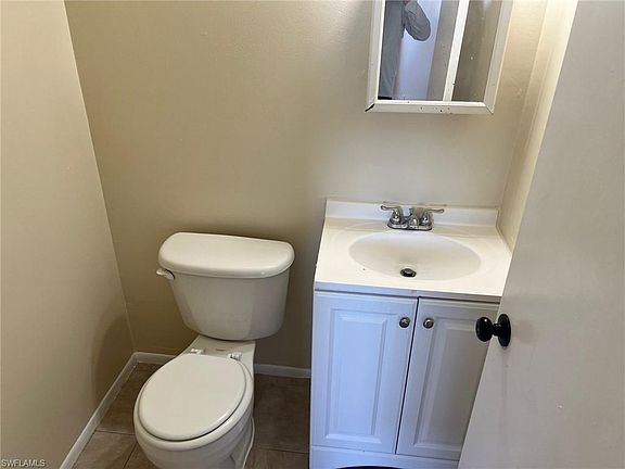 2nd image of 3937 Broadway #5-5-5
