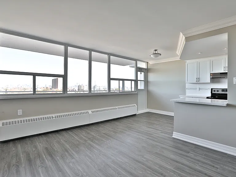 55 Oakmount Rd — Photo 11