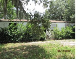 1356 Wilkinson Dr, Plant City, FL 33566