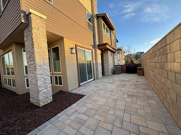 3rd image of 11191 Akarna Ct