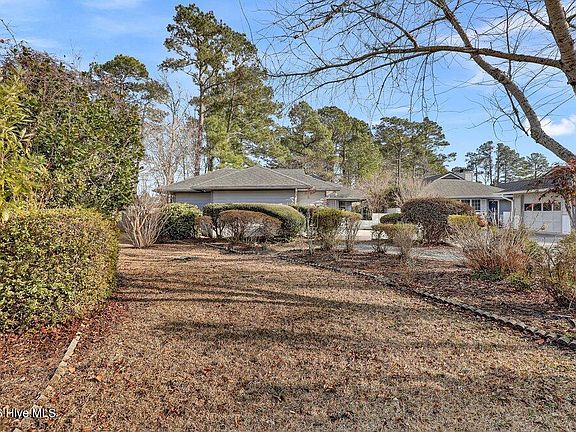 4th image of 108 Bay Tree Circle