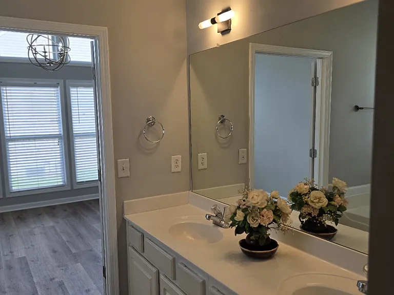 1901 Durwood Ln — Photo 19