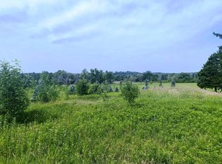 2 Weis St, Allenton, WI 53002