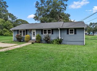 137 Shoally St, Boiling Springs, SC 29316