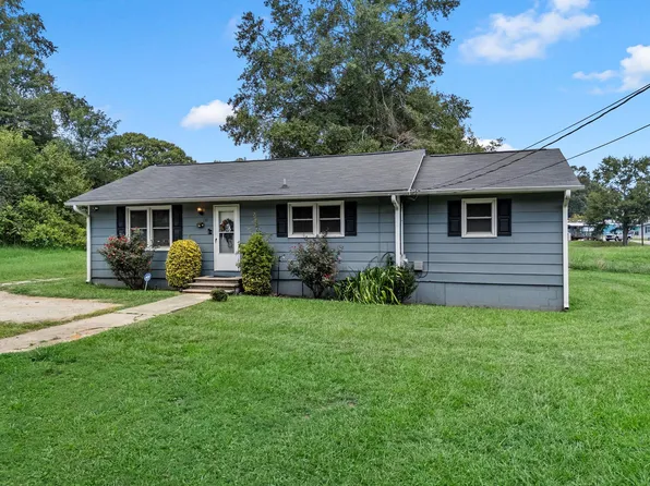 137 Shoally St, Boiling Springs, SC 29316