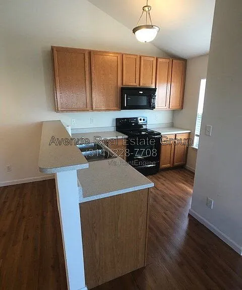 11300 Spring Creek Ln — Photo 7