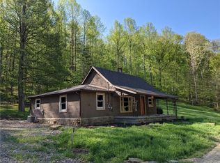 171 Ike Shipley Rd, Nashville, IN 47448