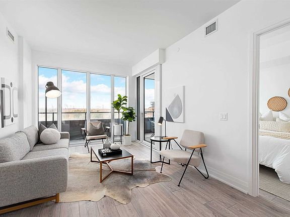 5th image of 21 Park St E #1508