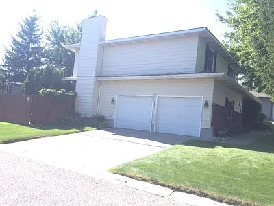 681 Garnet Ave — Photo 2