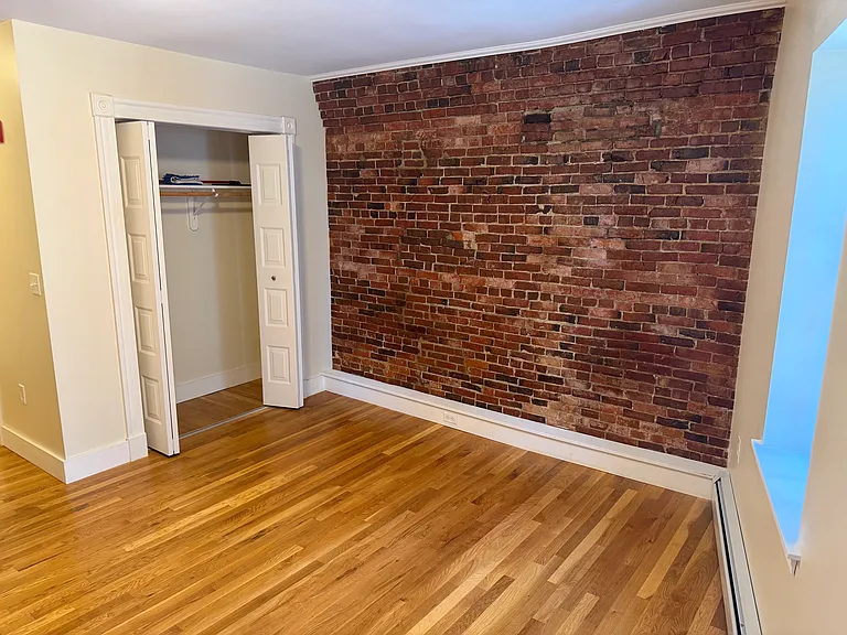 36 Main St #6 — Photo 5