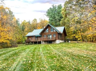 8885 Locust St SW, Sherrodsville, OH
