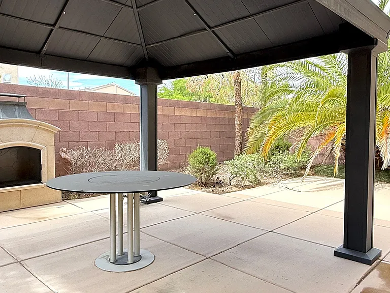 6825 Philharmonic Ave — Photo 51