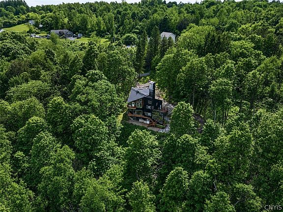 2nd image of 1700 Sky High Rd