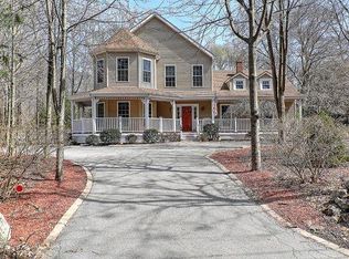 571 Broad Rock Rd, South Kingstown, RI 02879