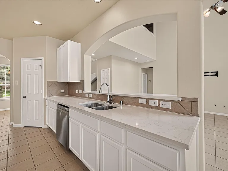 3519 Lilac Ranch Dr — Photo 20