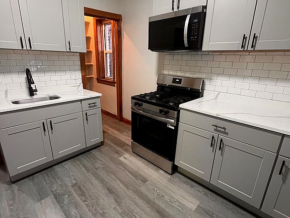 3rd image of 4533 S Michigan Ave #1B