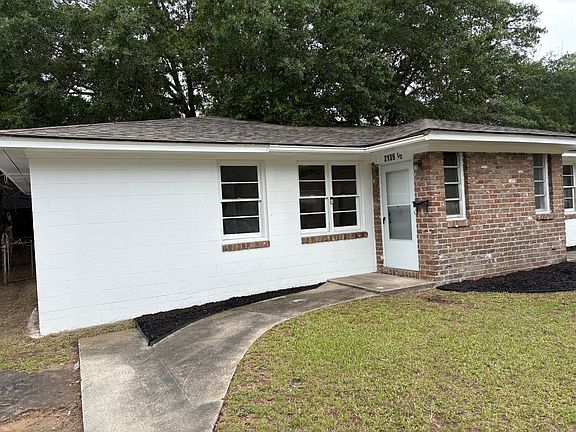 3rd image of 2139 & 2139-1/2 Mississippi Ave #1