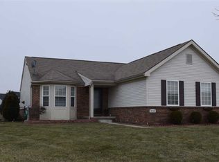 35740 Cranbrook Ct, New Baltimore, MI 48047