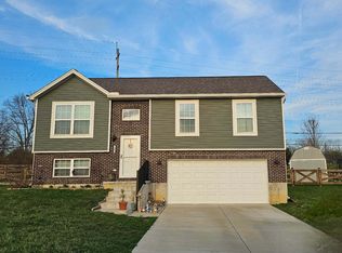 100 Sheffield Dr, Dry Ridge, KY 41035