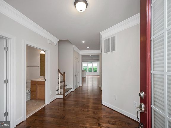 5th image of 420 Pear Blossom Rd