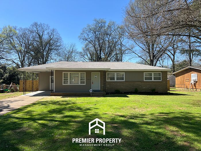 1st image of 3013 Kirkland Dr NW