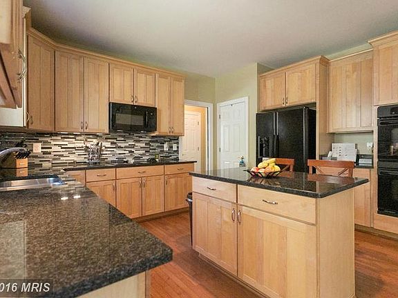 5th image of 4800 Harbourside Dr