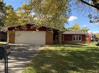 1397 Brandywine Rd, Crown Point, IN 46307