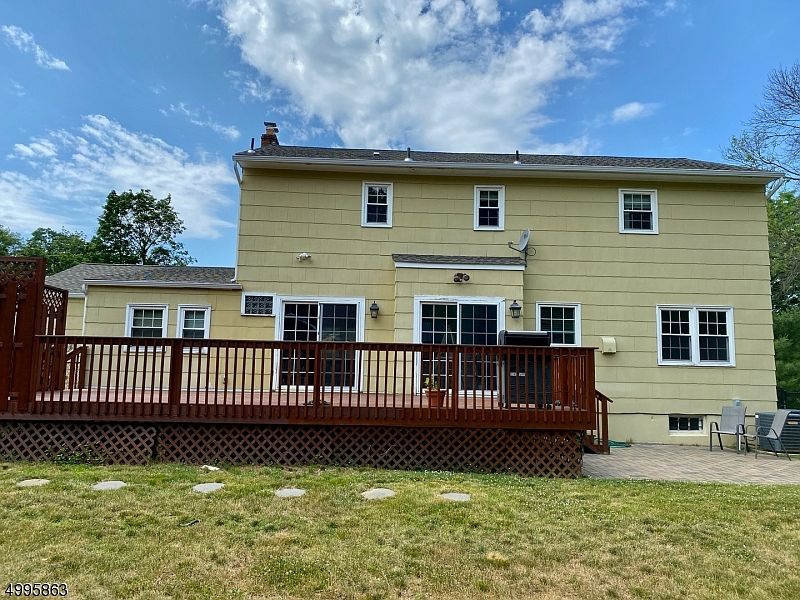 2nd image of 29 Brookside Rd
