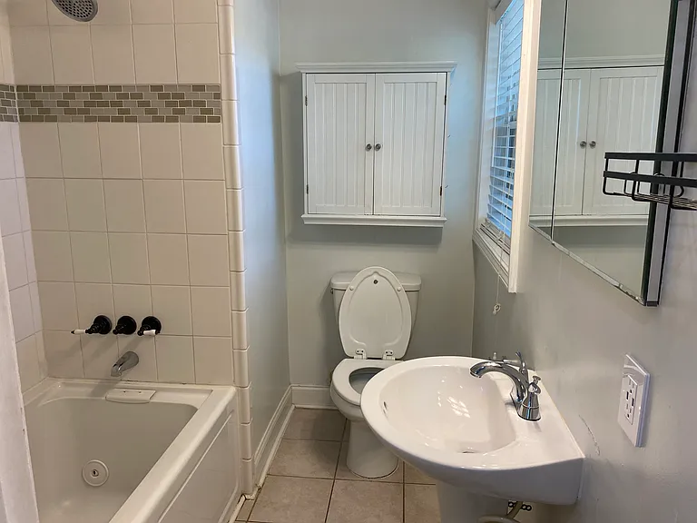 607 Bransford Rd #C — Photo 9