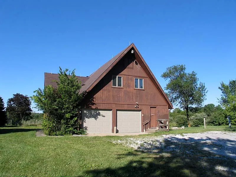 Building Photo - 4284 State Road J