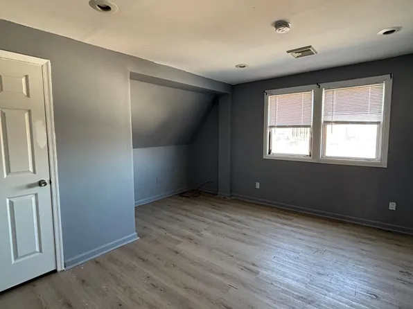 126- 128 S Welles St, 126-128 S Welles St Rear 126, Wilkes Barre, PA 18702