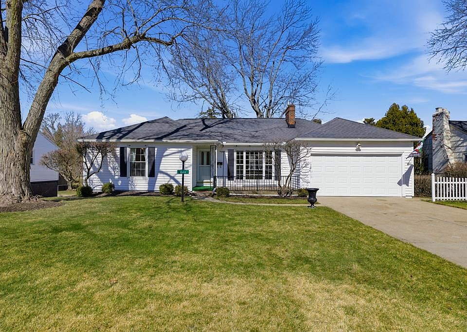 1st image of 644 Andover Rd