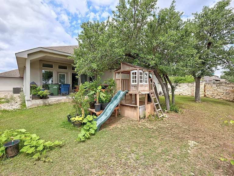 2424 Orchard Way — Photo 33