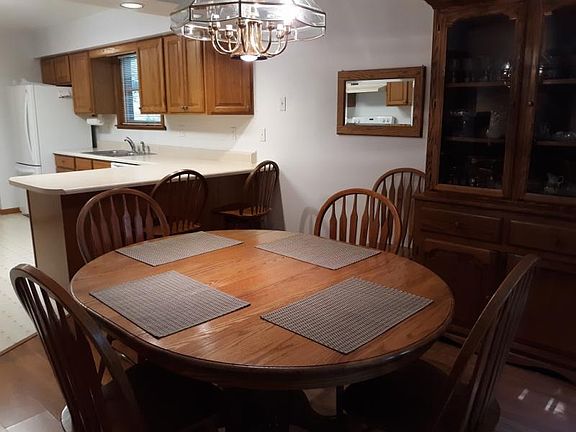 5th image of 7088 Lakewood Dr