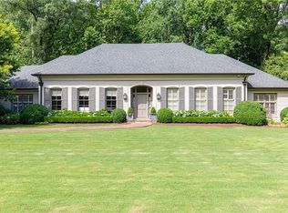 3786 Castlegate Dr NW, Atlanta, GA 30327