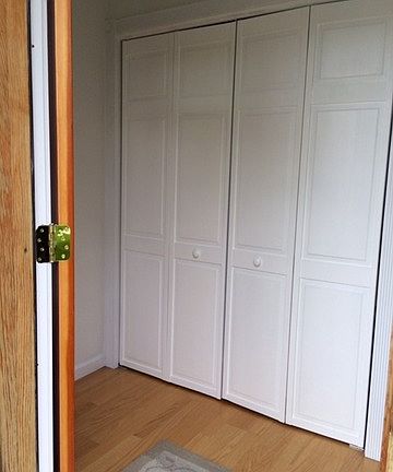 2nd image of 5617 N Miltimore Ave