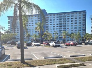 Hillcrest, Hollywood, FL 33021