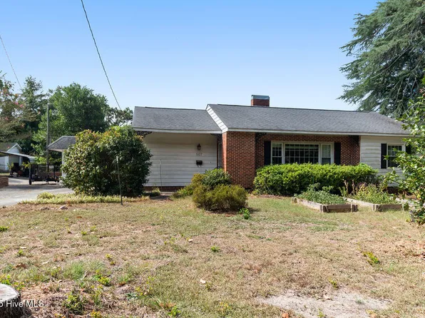 507 Hylan Avenue, Hamlet, NC 28345