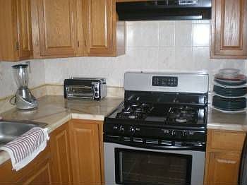 3rd image of 3430 Ella St