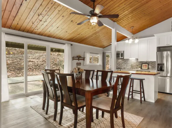 N1801 Birch DRIVE, Lake Geneva, WI 53147