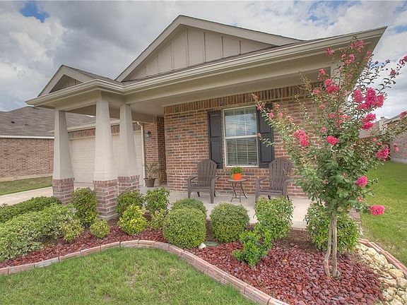 2nd image of 5913 Mountain Bluff Dr