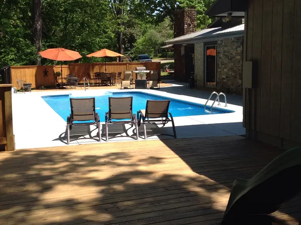 2927 Forrest Lake Rd, Forrest City, AR 72335