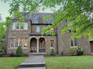16 Derbyshire Pl, Utica, NY 13501