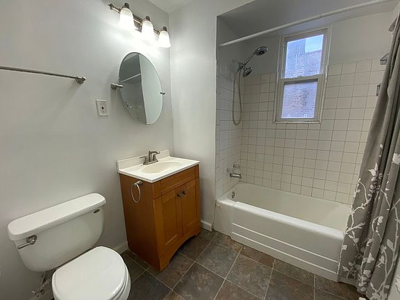 5th image of 2415 N Saint Louis Ave #2