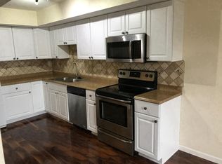 81 Reliance Sq, Telford, PA 18969