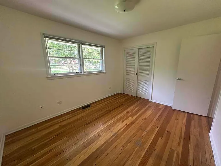 2030 Crestwood Ln — Photo 11