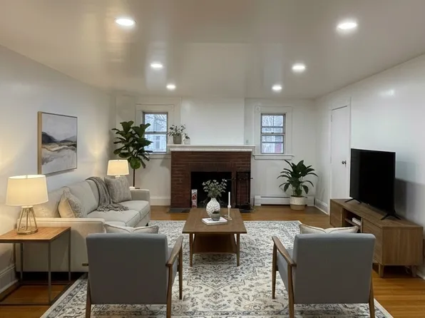270 Macopin Rd #1, Bloomingdale, NJ 07403